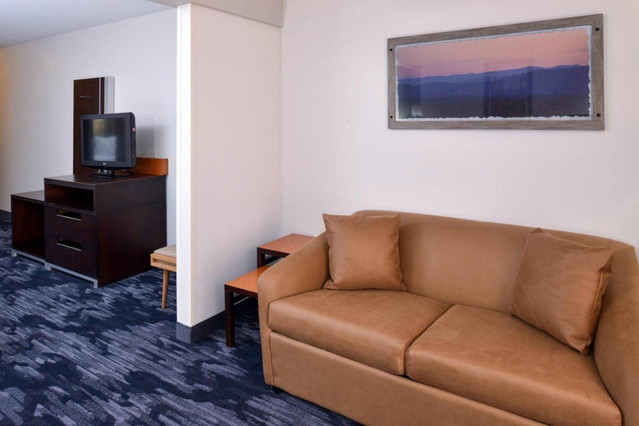 Fairfield Inn & Suites By Marriott Сидар-Рапидс Экстерьер фото