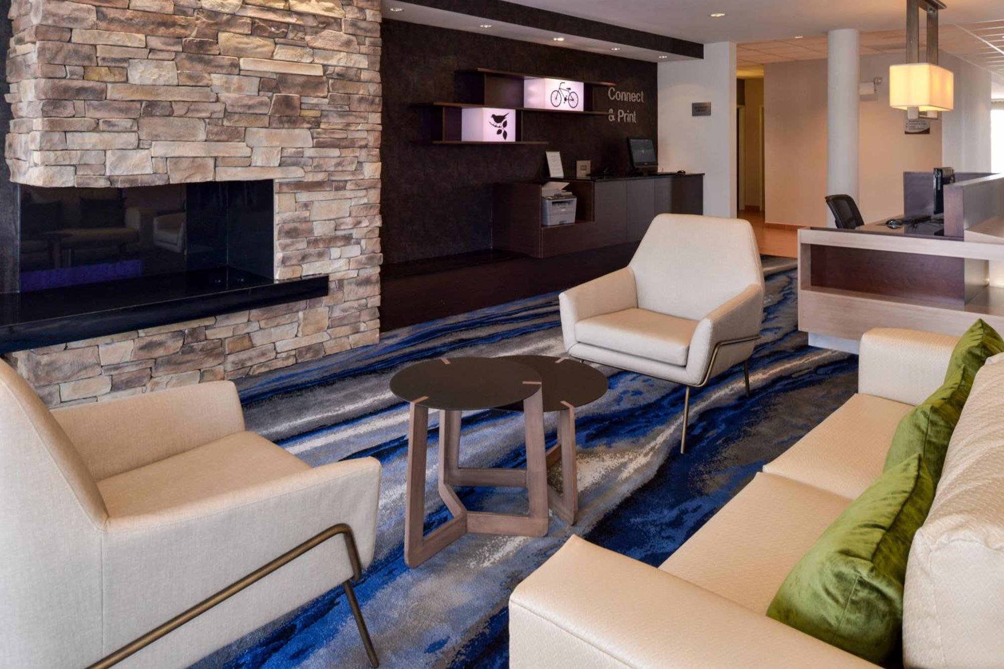 Fairfield Inn & Suites By Marriott Сидар-Рапидс Экстерьер фото