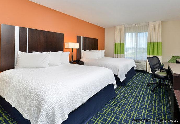 Fairfield Inn & Suites By Marriott Сидар-Рапидс Экстерьер фото
